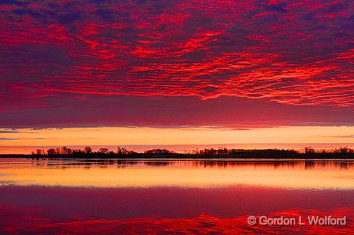 Gemmels Point Sunrise_30539.jpg - Photographed along the Rideau Canal Waterway from Kilmarnock, Ontario, Canada.